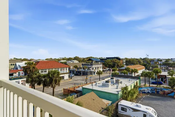 $925,000 | 106 West Arctic Avenue, Unit 3L, Folly Beach, SC 29439