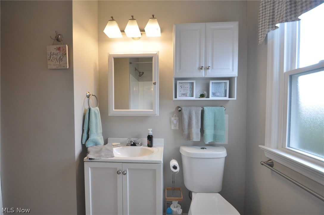 5903 Ridgewood Avenue Parma, OH 44129 - Photo 13 of 30