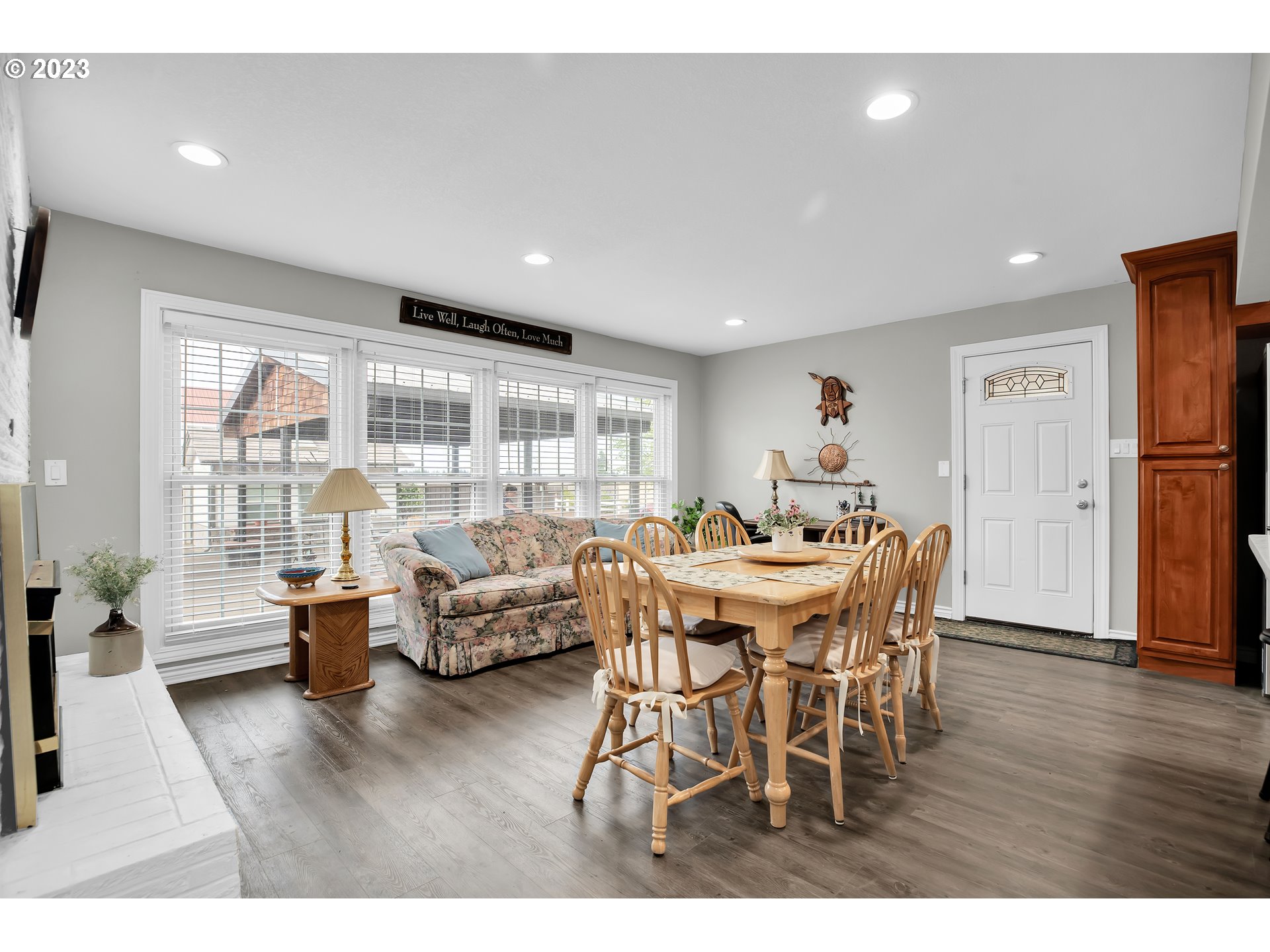6847 Rochester Street Northeast Salem, OR 97305 - Photo 12 of 48 Gallery Image 12