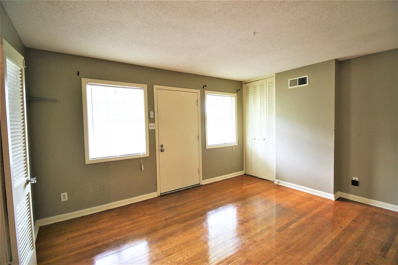 4065 Kenosha Road Memphis, TN 38118 - Photo 4 of 22 Gallery Image 4