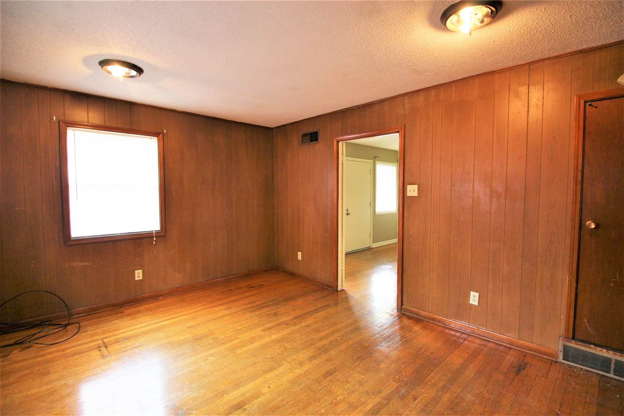 4065 Kenosha Road Memphis, TN 38118 - Photo 7 of 22 Gallery Image 7