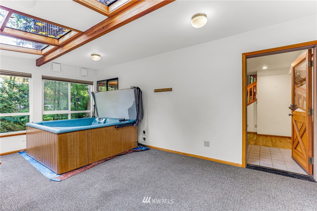 17418 Southeast 106th Street Renton, WA 98059 - Photo 35 of 39