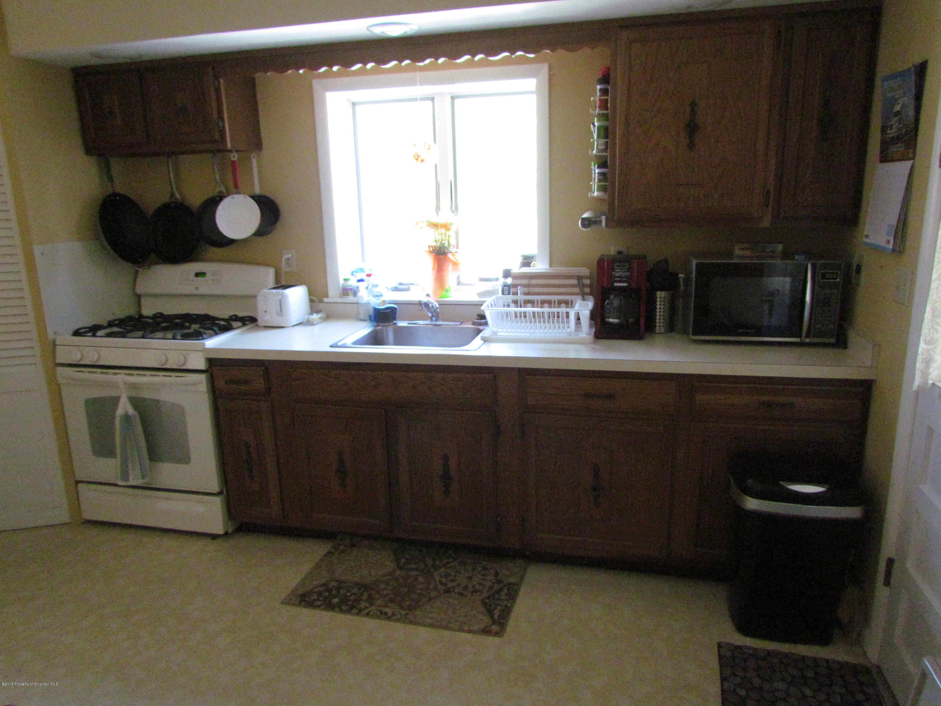 2100 College Road Factoryville, PA 18419 - Photo 3 of 11 Gallery Image 3