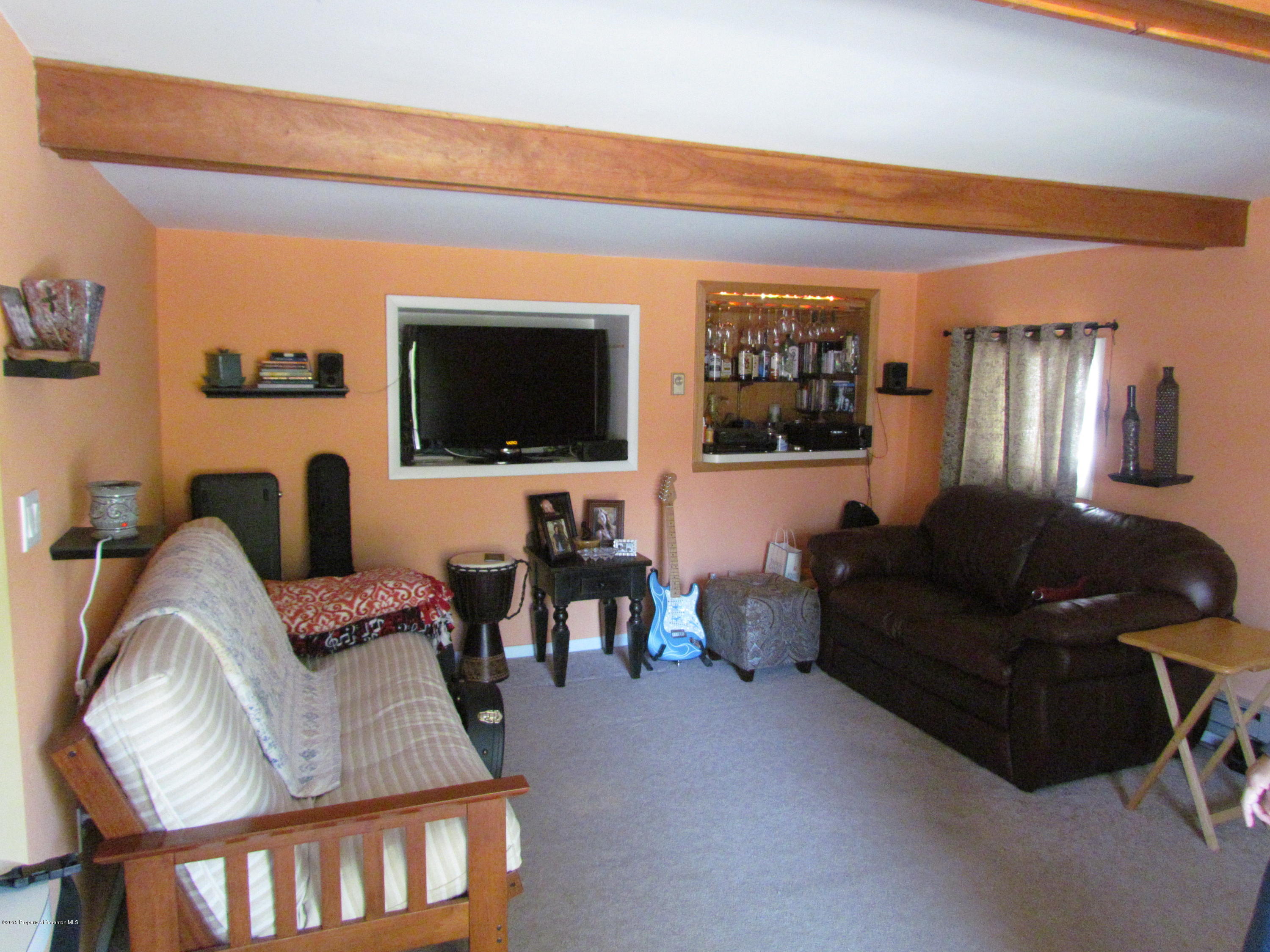 2100 College Road Factoryville, PA 18419 - Photo 6 of 11 Gallery Image 6