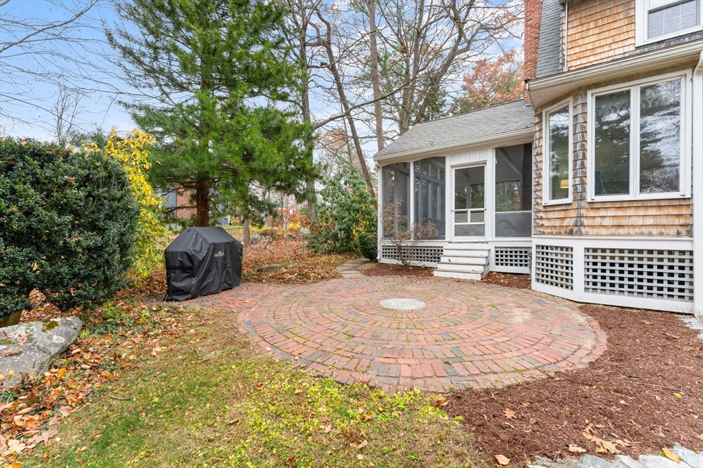 12 Olde Lantern Road Acton, MA 01720 - Photo 35 of 40