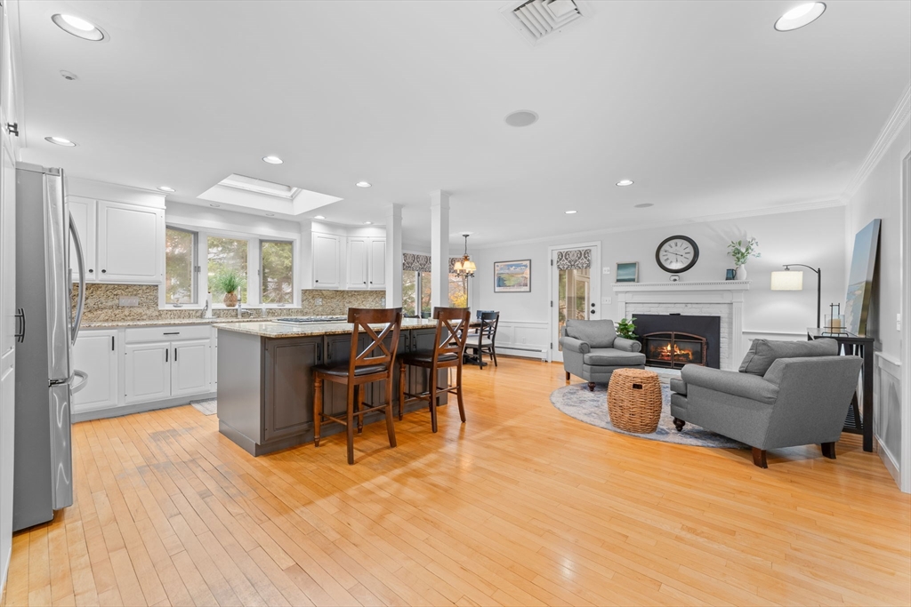 12 Olde Lantern Road Acton, MA 01720 - Photo 6 of 40