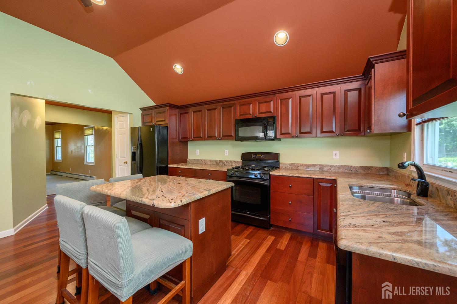 27 South Lenola Road Moorestown, NJ 08057 - Photo 13 of 43