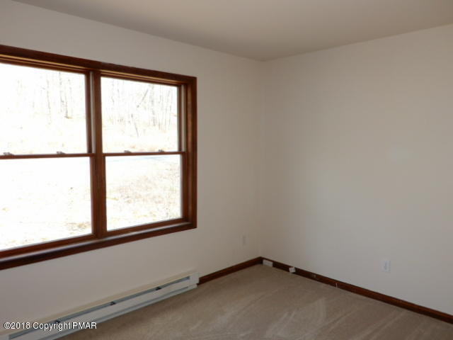 140 Doe Loop Bushkill, PA 18324 - Photo 5 of 17 bedroom1