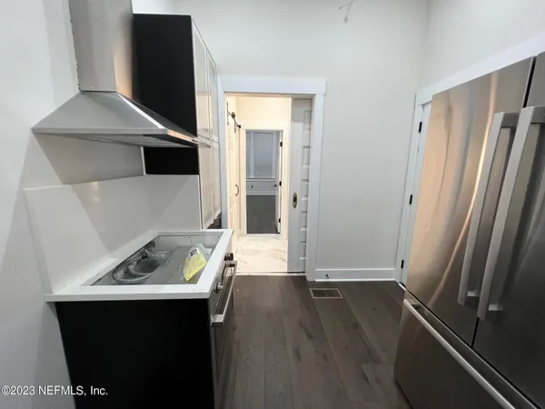 $1,300 | 1541 Riverside Avenue, Unit 2, Jacksonville, FL 32204