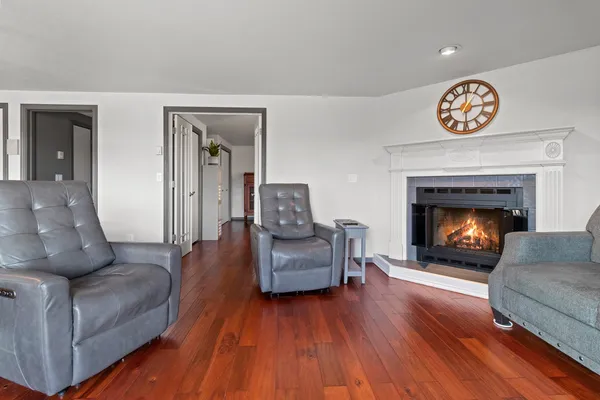 $164,900 | 2405 Cedar Ridge, Green Bay, WI 54313