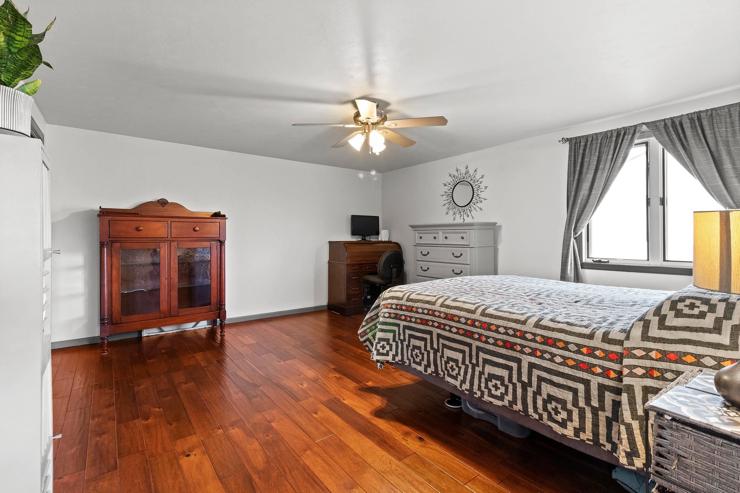 2405 Cedar Ridge Green Bay, WI 54313 - Photo 31 of 38