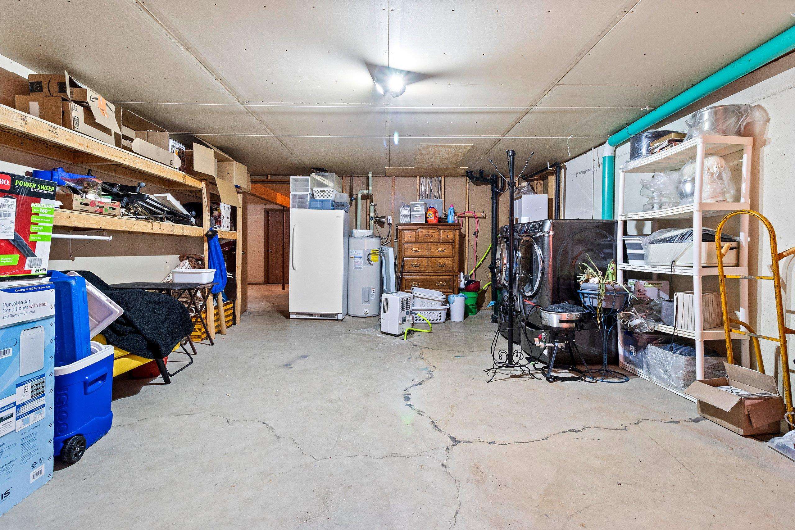 2405 Cedar Ridge Green Bay, WI 54313 - Photo 33 of 38