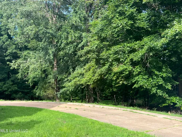 $429,000 | 22115 Highway 315, Sardis, MS 38666