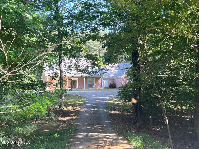 $429,000 | 22115 Highway 315, Sardis, MS 38666