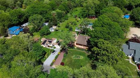 $749,990 | 355 Woodland Avenue, Manorville, NY 11949