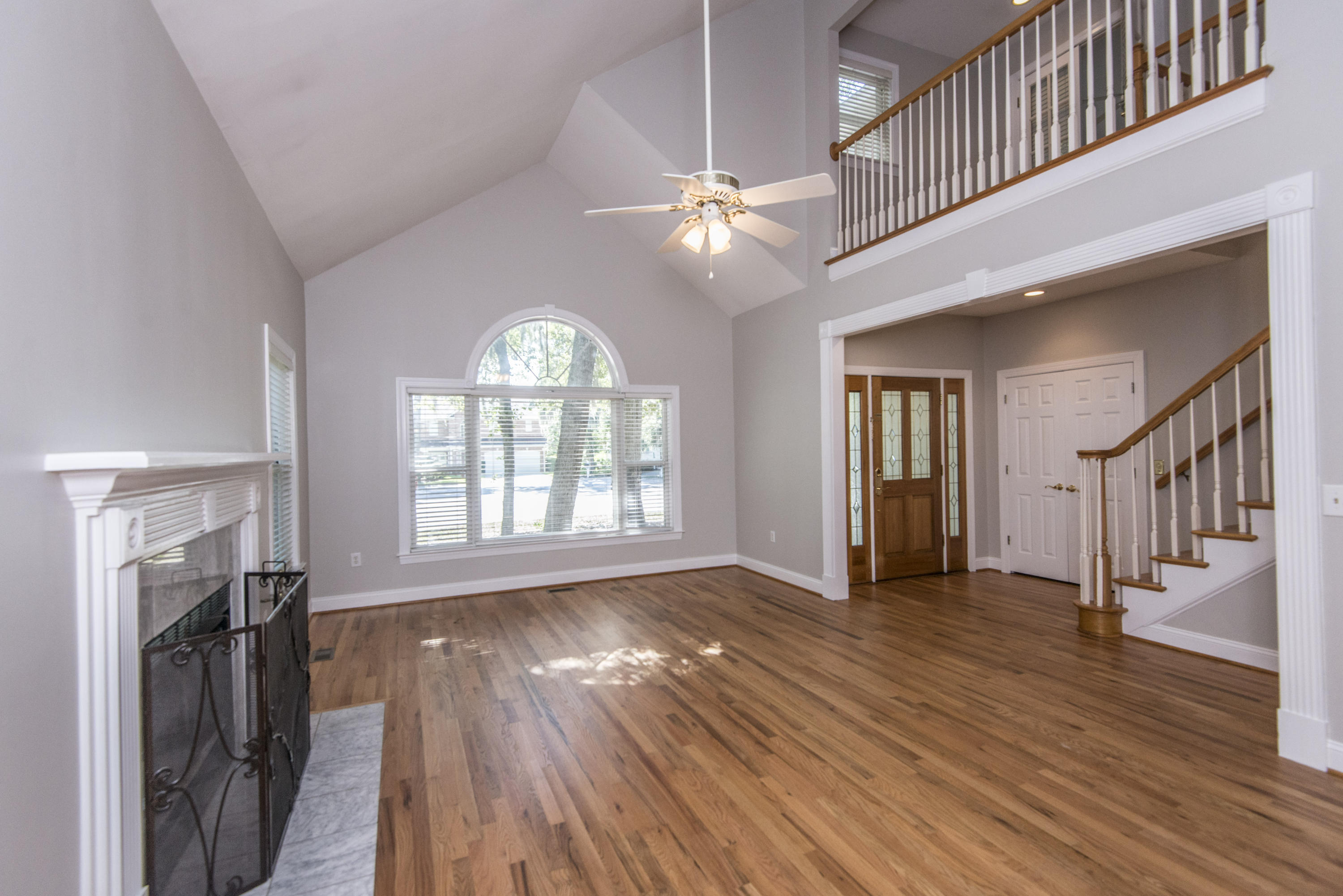 1332 Woodlock Road Mount Pleasant, SC 29464 - Photo 3 of 46
