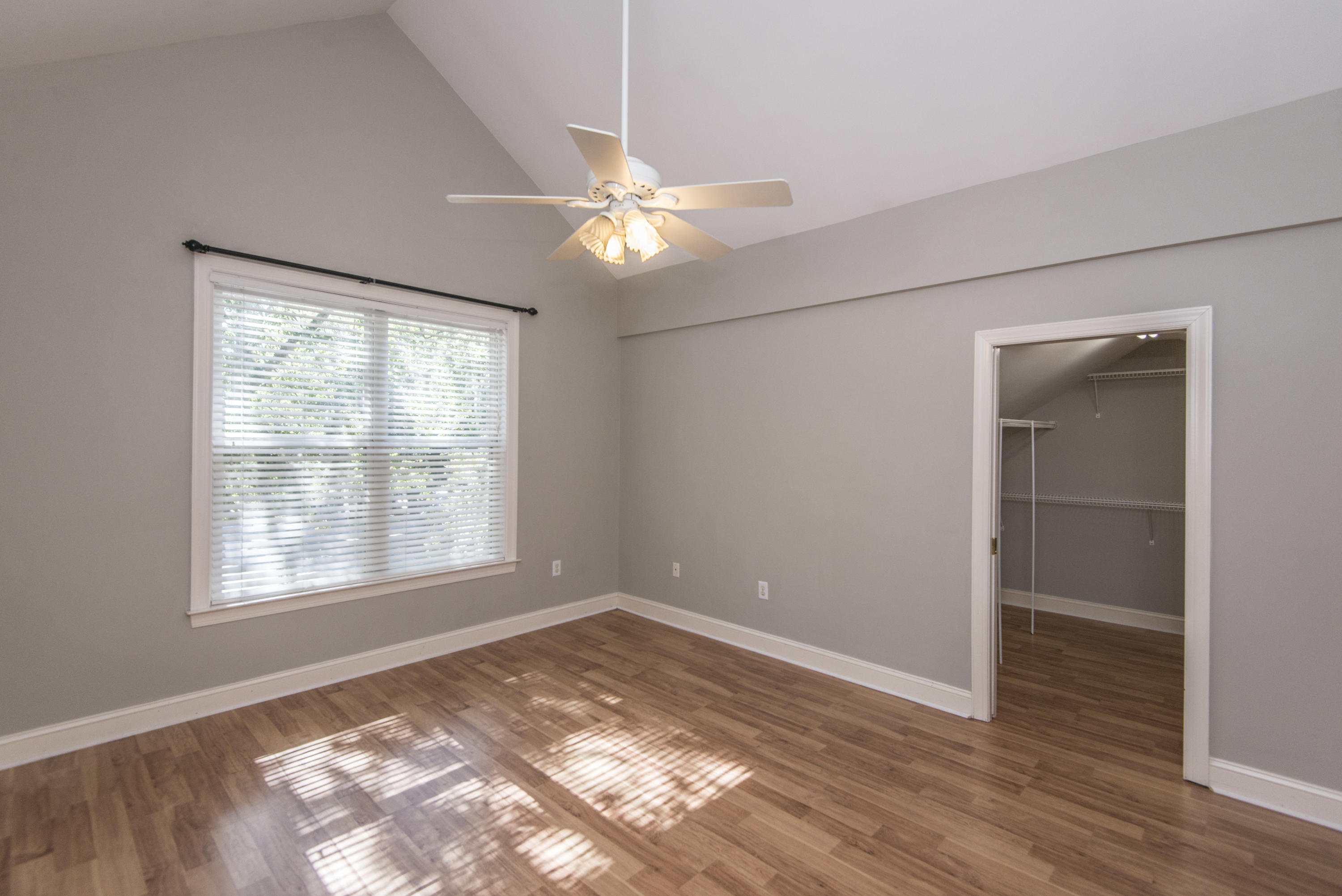 1332 Woodlock Road Mount Pleasant, SC 29464 - Photo 28 of 46