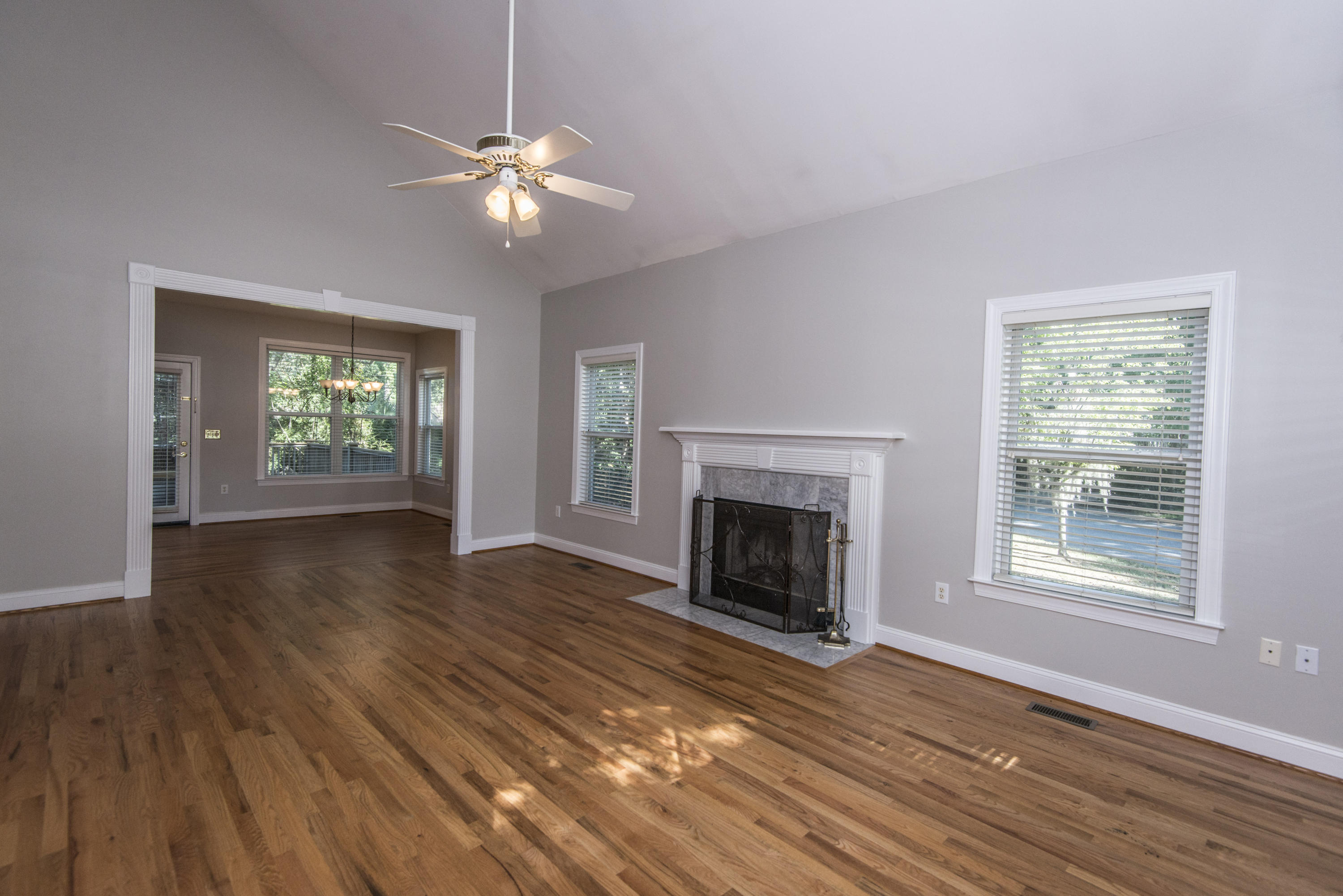 1332 Woodlock Road Mount Pleasant, SC 29464 - Photo 4 of 46