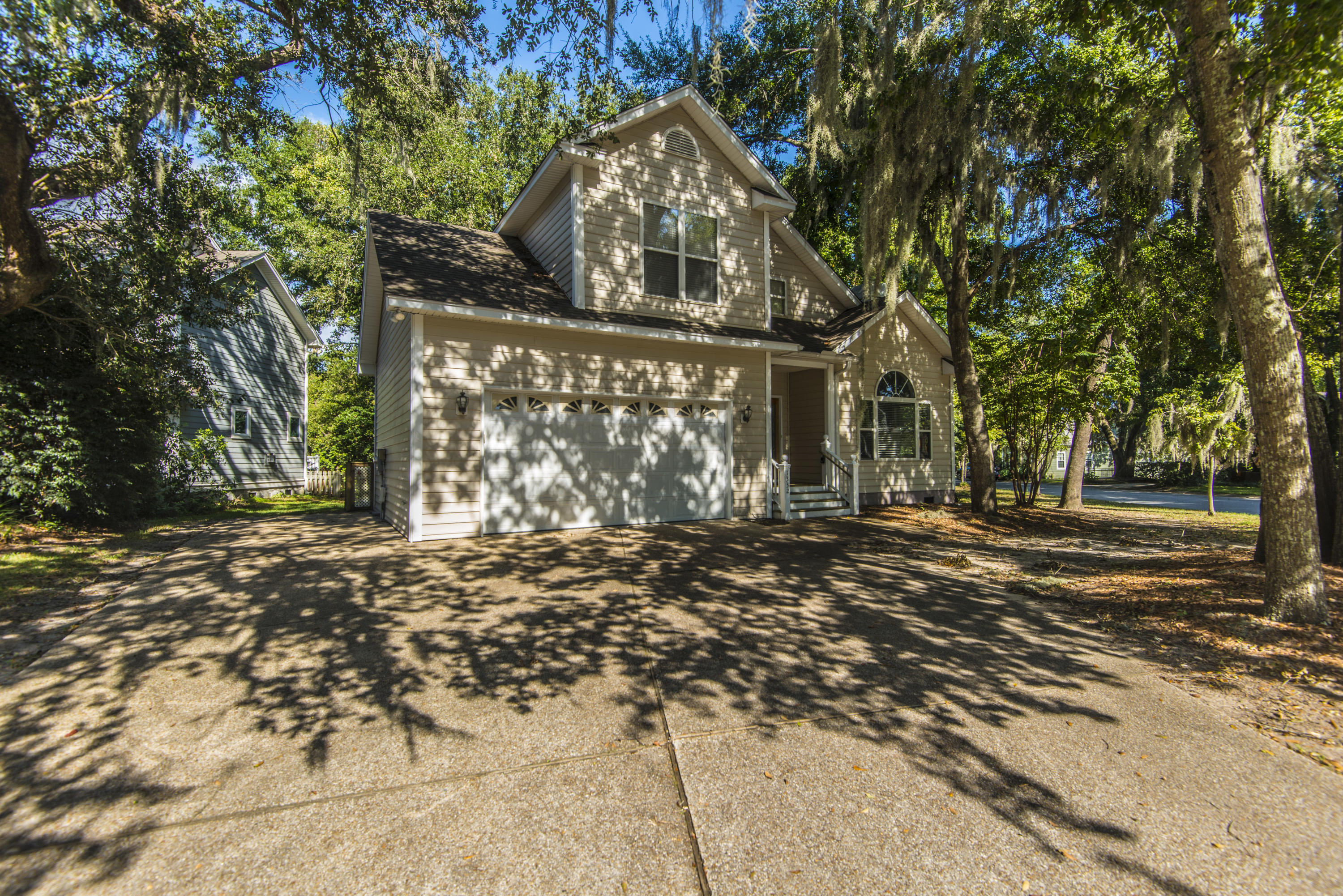 1332 Woodlock Road Mount Pleasant, SC 29464 - Photo 43 of 46