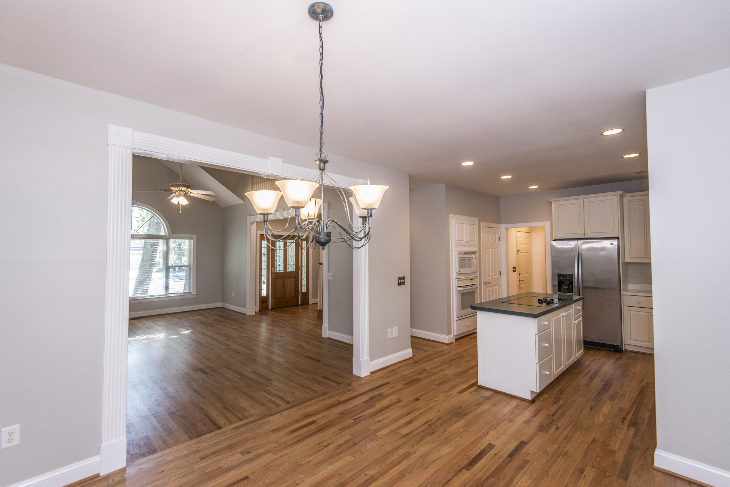1332 Woodlock Road Mount Pleasant, SC 29464 - Photo 9 of 46