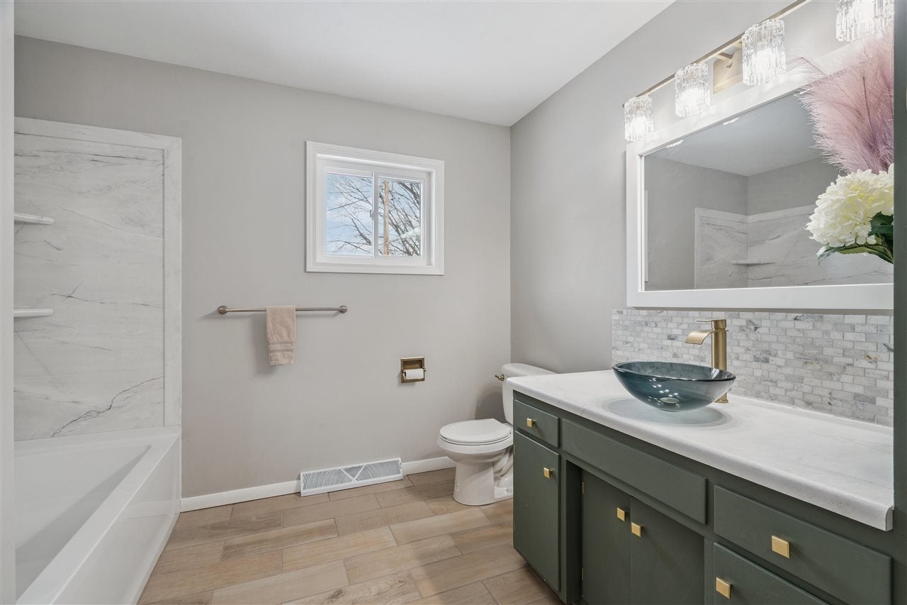 301 2nd Avenue Keystone, IA 52249 - Photo 20 of 55 Gallery Image 20