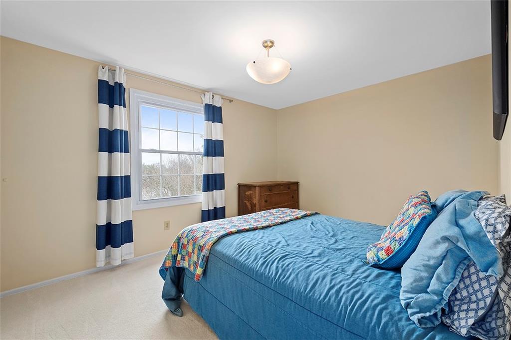 1550 Hastings Mill Road Pittsburgh, PA 15241 - Photo 19 of 25 a bedroom with a bed and closet