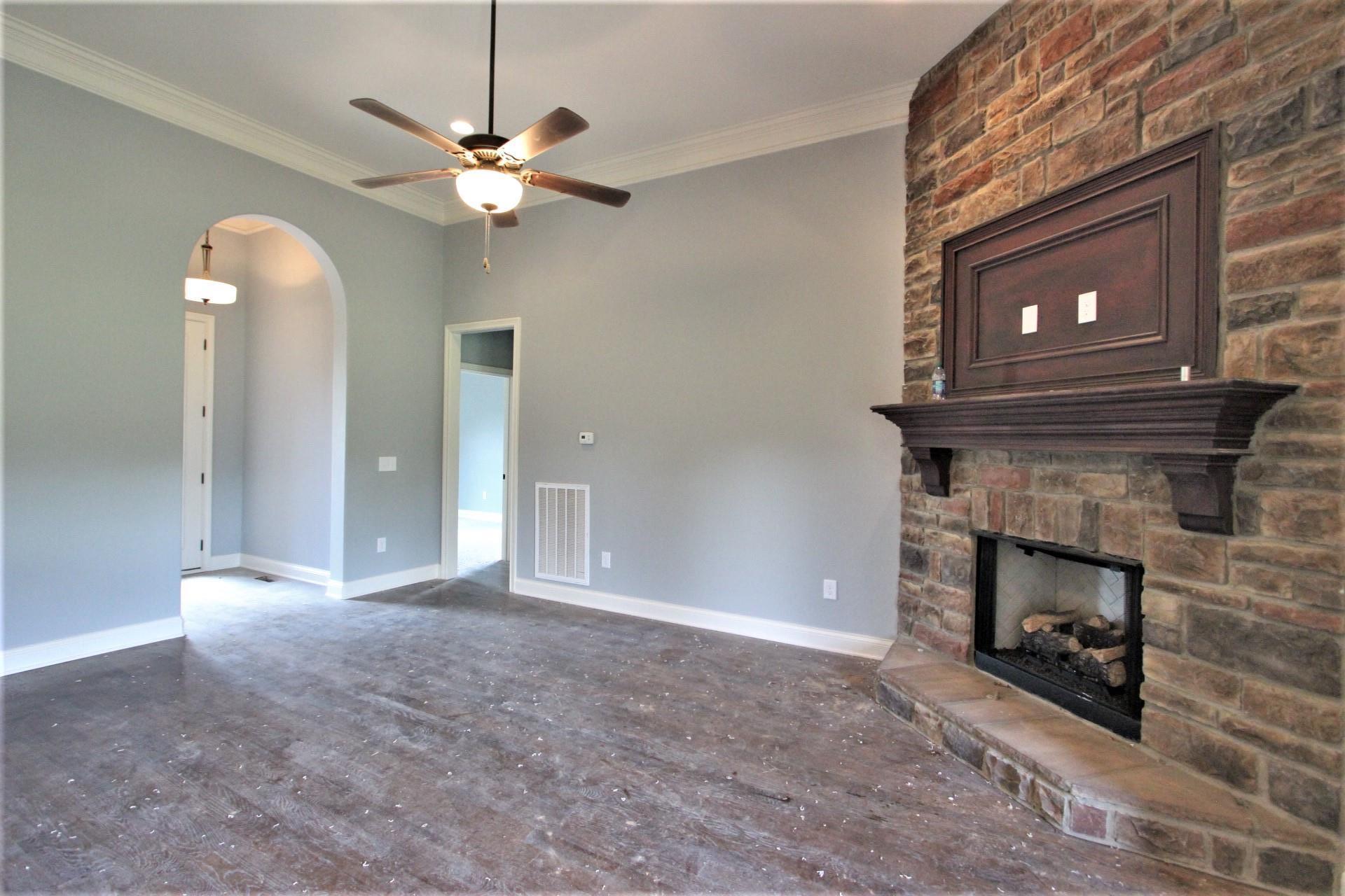 129 Cherokee Dock Road, Unit 7 Lebanon, TN 37087 - Photo 2 of 25 Gallery Image 2