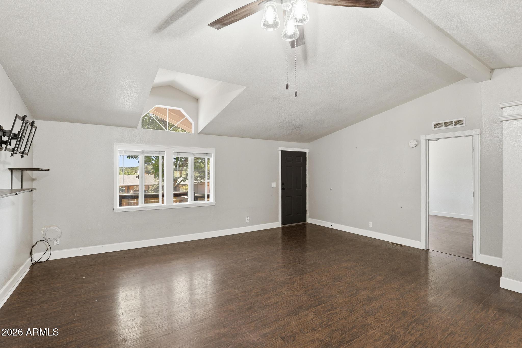 508 West Frontier Street Payson, AZ 85541 - Photo 16 of 30 great room3