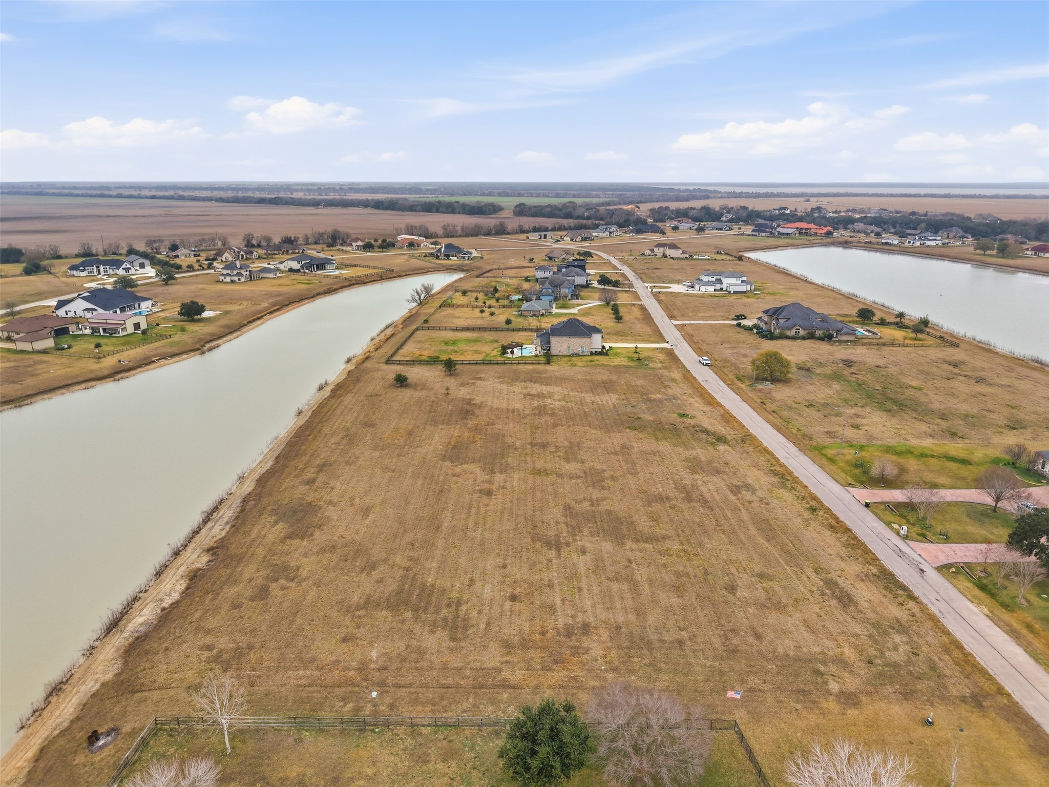13606 Lake Ridge Drive Richmond, TX 77469 - Photo 9 of 16 a view of a city