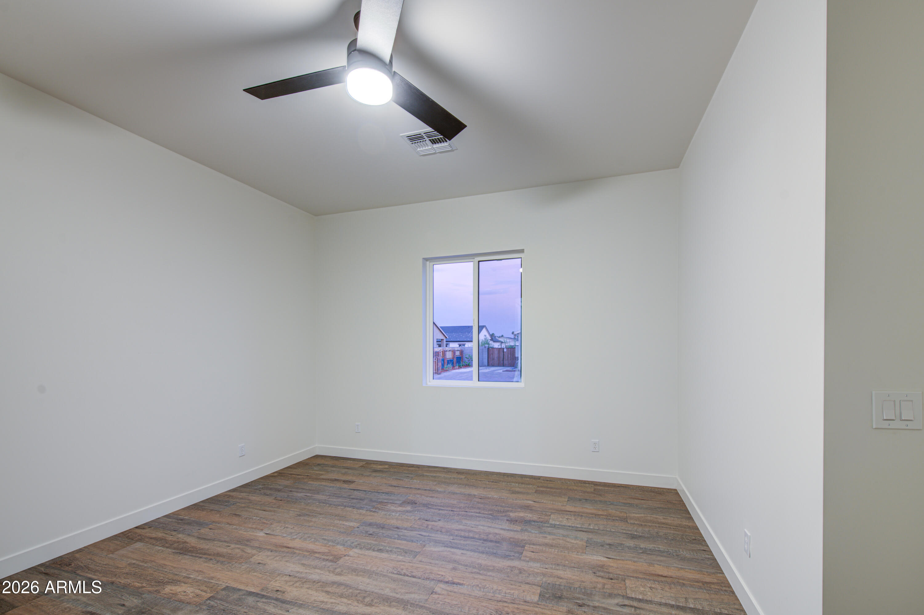 10544 East Baltimore Street Apache Junction, AZ 85120 - Photo 17 of 48 Primary Bed 1