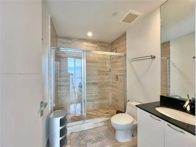 $15,000 | 15901 Collins Avenue, Unit 2406, Sunny Isles Beach, FL 33160
