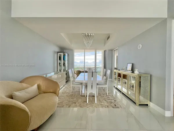 $15,000 | 15901 Collins Avenue, Unit 2406, Sunny Isles Beach, FL 33160