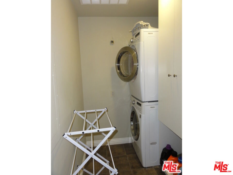 1880 Veteran Avenue, Unit 107 Los Angeles, CA 90025 - Photo 20 of 26 a room with storage and utility