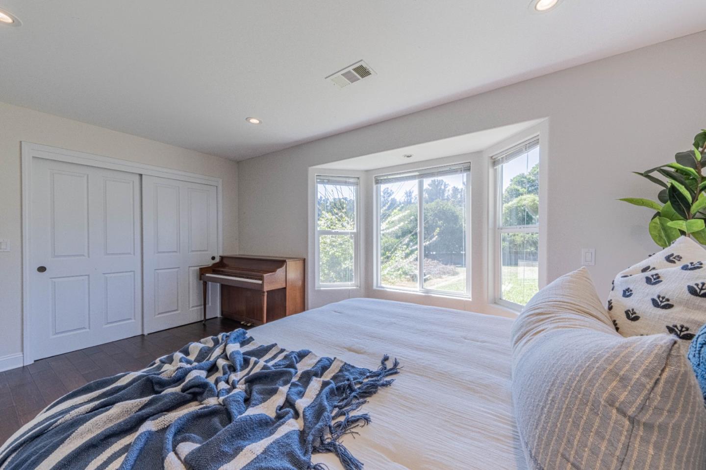 9585 Prunedale South Road Salinas, CA 93907 - Photo 16 of 38