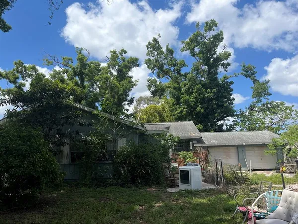$250,000 | 5628 24th Street East, Bradenton, FL 34203