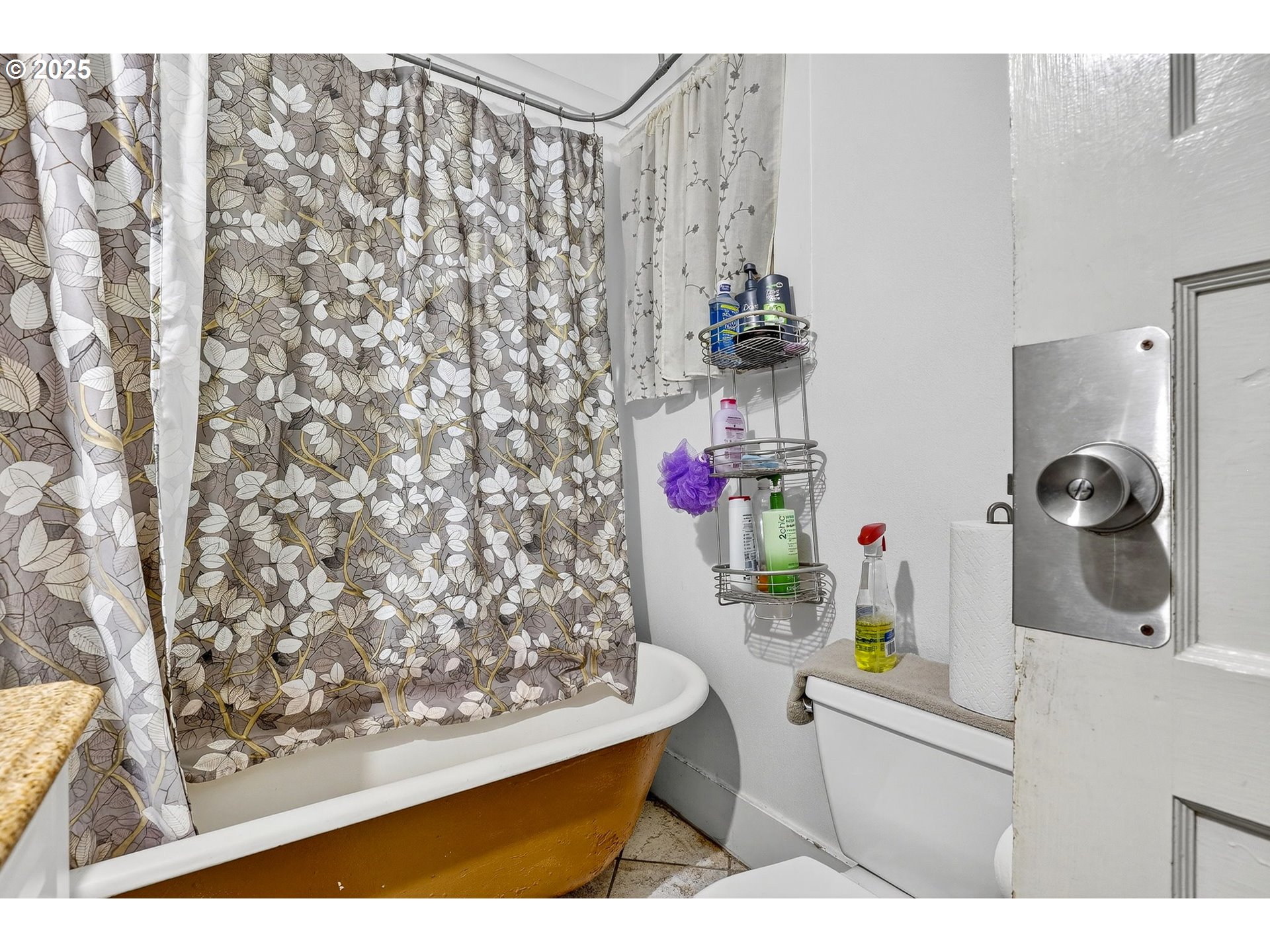 6404 Northeast 10th Avenue Portland, OR 97211 - Photo 20 of 31