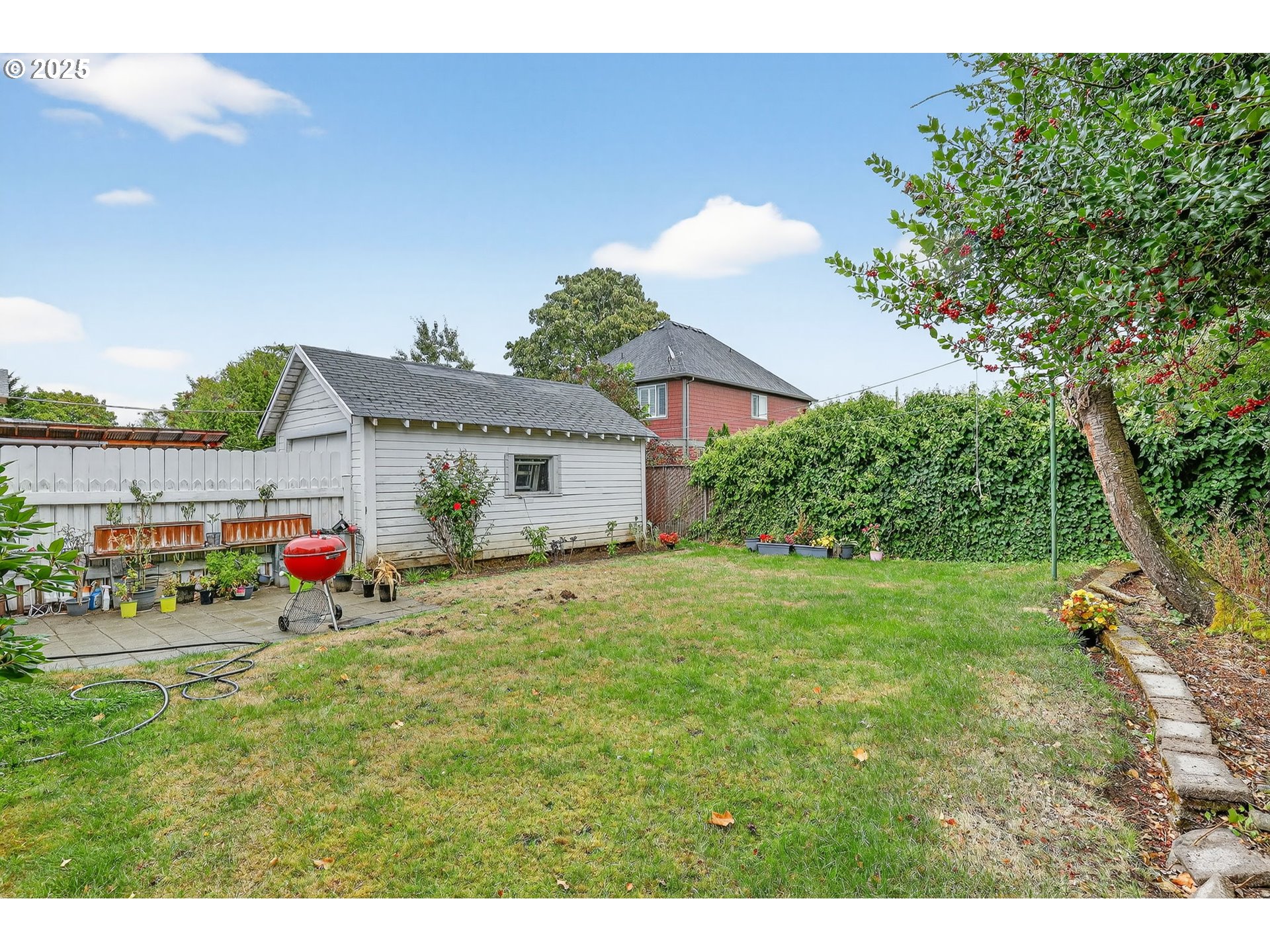 6404 Northeast 10th Avenue Portland, OR 97211 - Photo 24 of 31