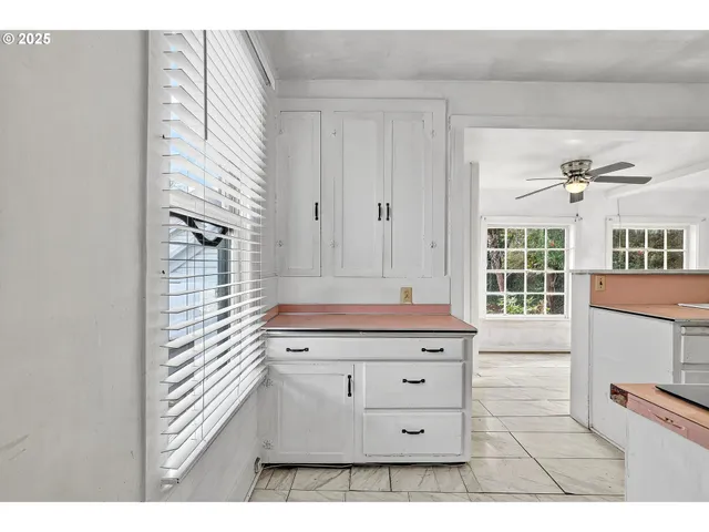 $349,000 | 6404 Northeast 10th Avenue, Portland, OR 97211