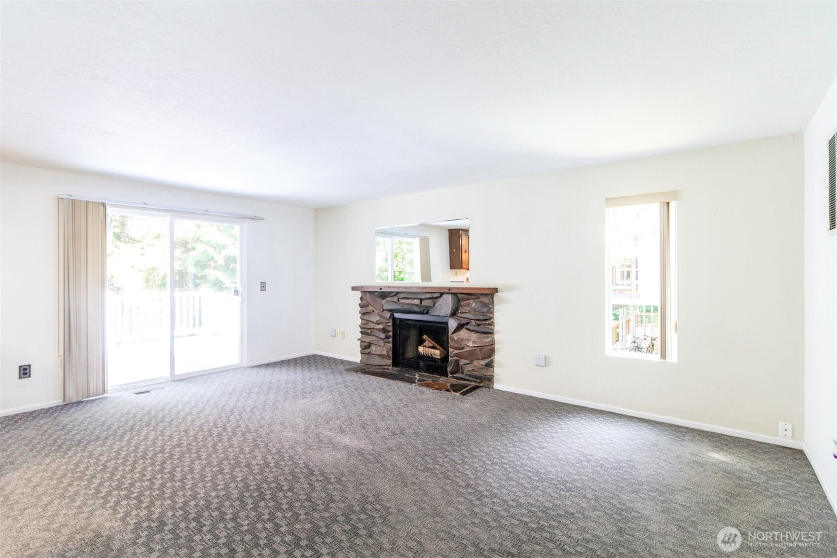 20814 28th Avenue Southeast Bothell, WA 98021 - Photo 16 of 34