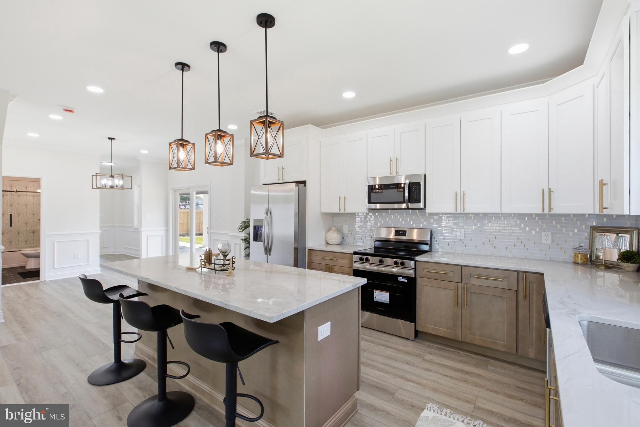 2 Schoolhouse Lane Levittown, PA 19055 - Photo 12 of 41 Kitchen
