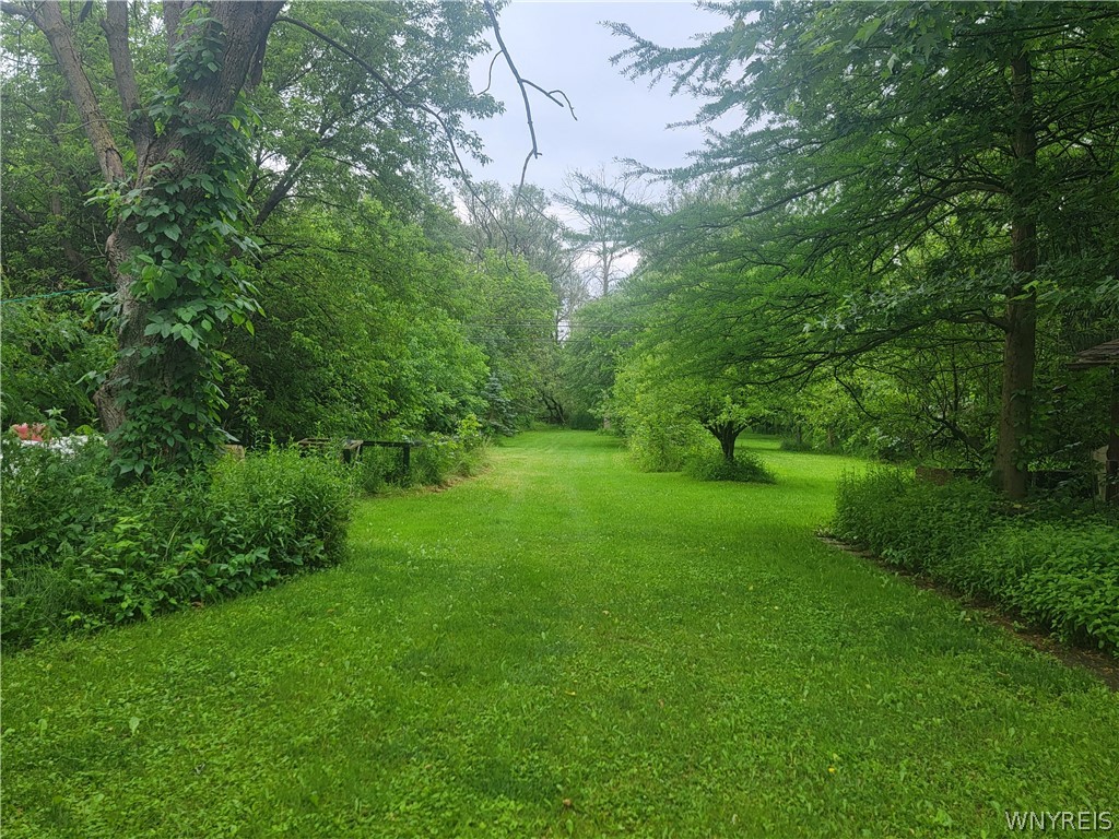 5074 Lower Mountain Road Lockport, NY 14094 - Photo 25 of 29