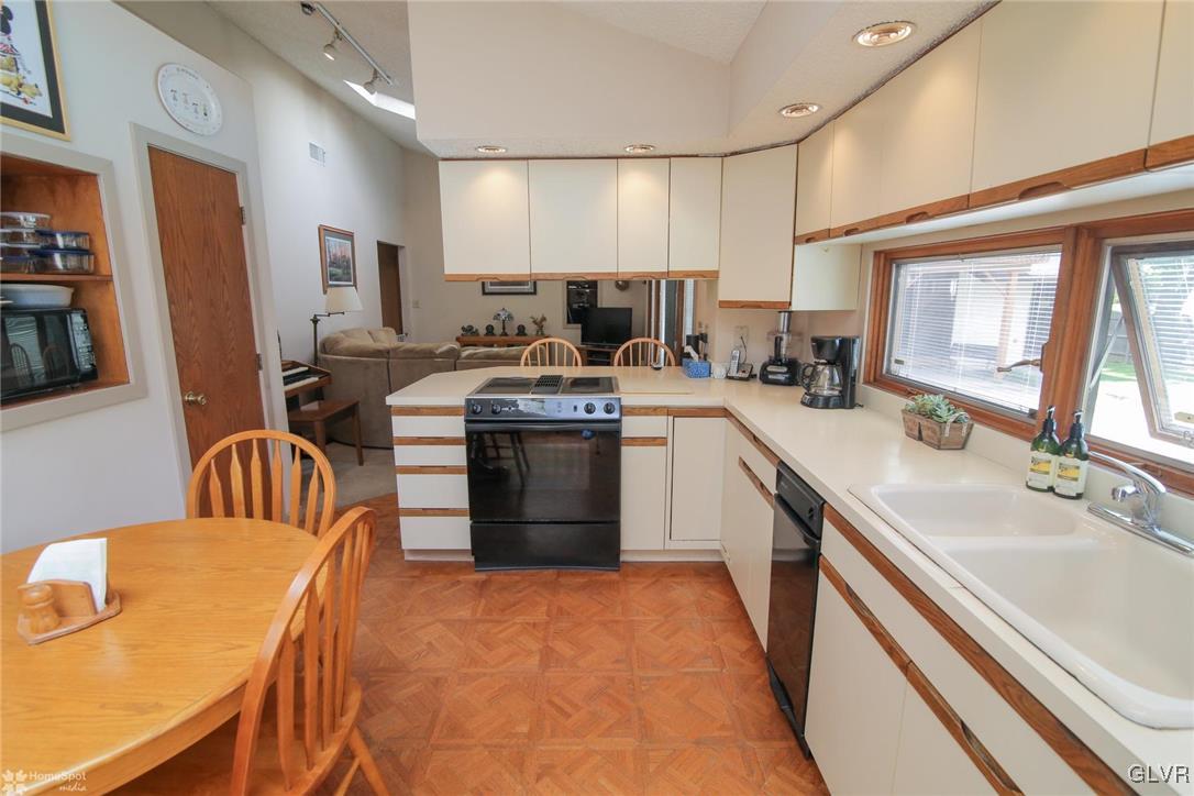 3300 Fischer Road Easton, PA 18045 - Photo 26 of 46 Gallery Image 26