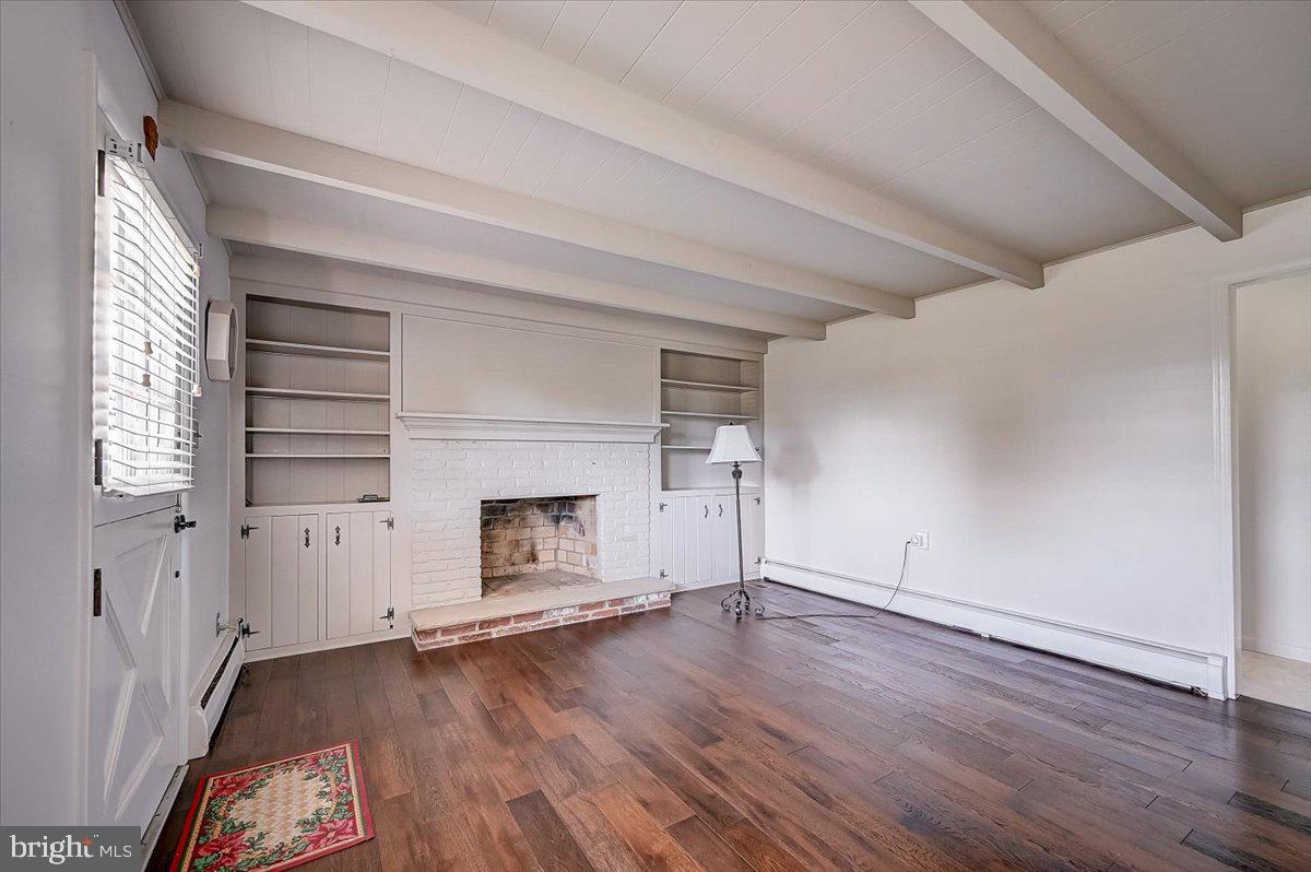 316 Evergreen Road Horsham, PA 19044 - Photo 28 of 68 Family Room / Den / TV Room.