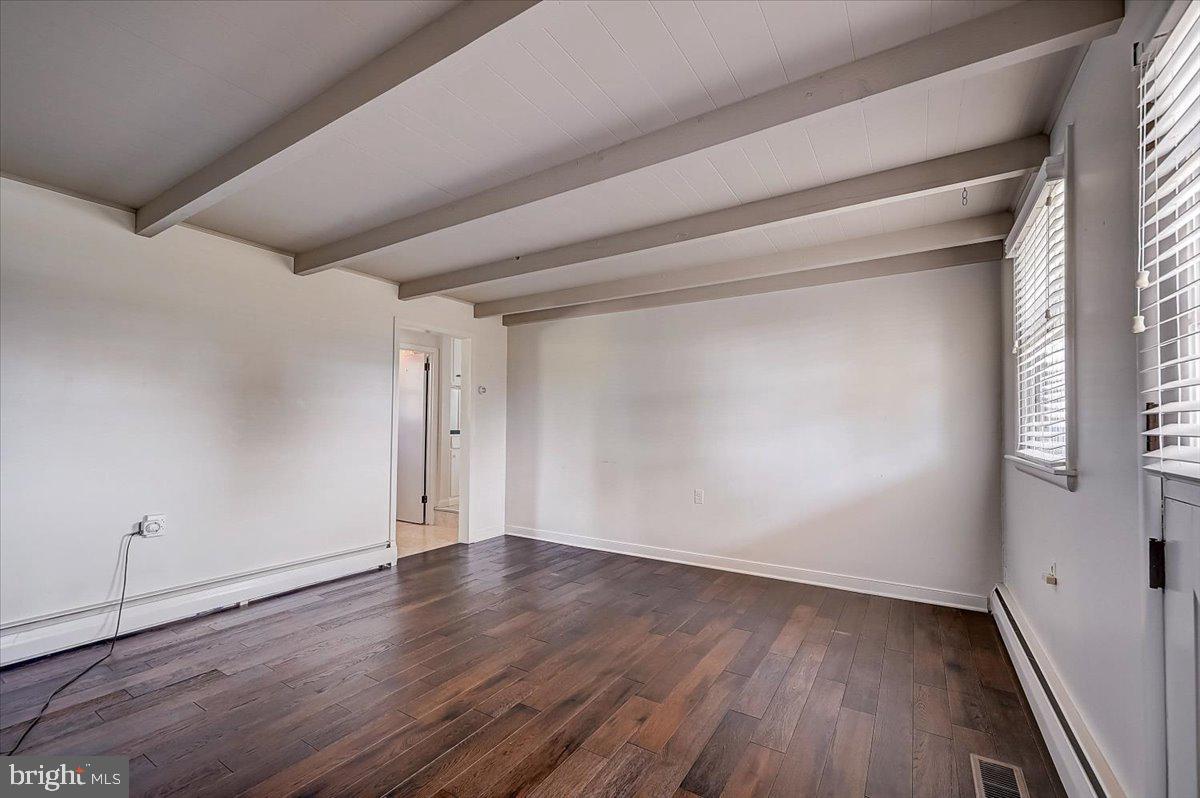 316 Evergreen Road Horsham, PA 19044 - Photo 30 of 68 Family Room / Den / TV Room.