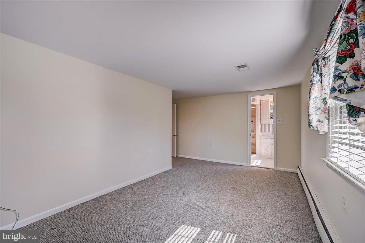 316 Evergreen Road Horsham, PA 19044 - Photo 35 of 68 Primary Bedroom.