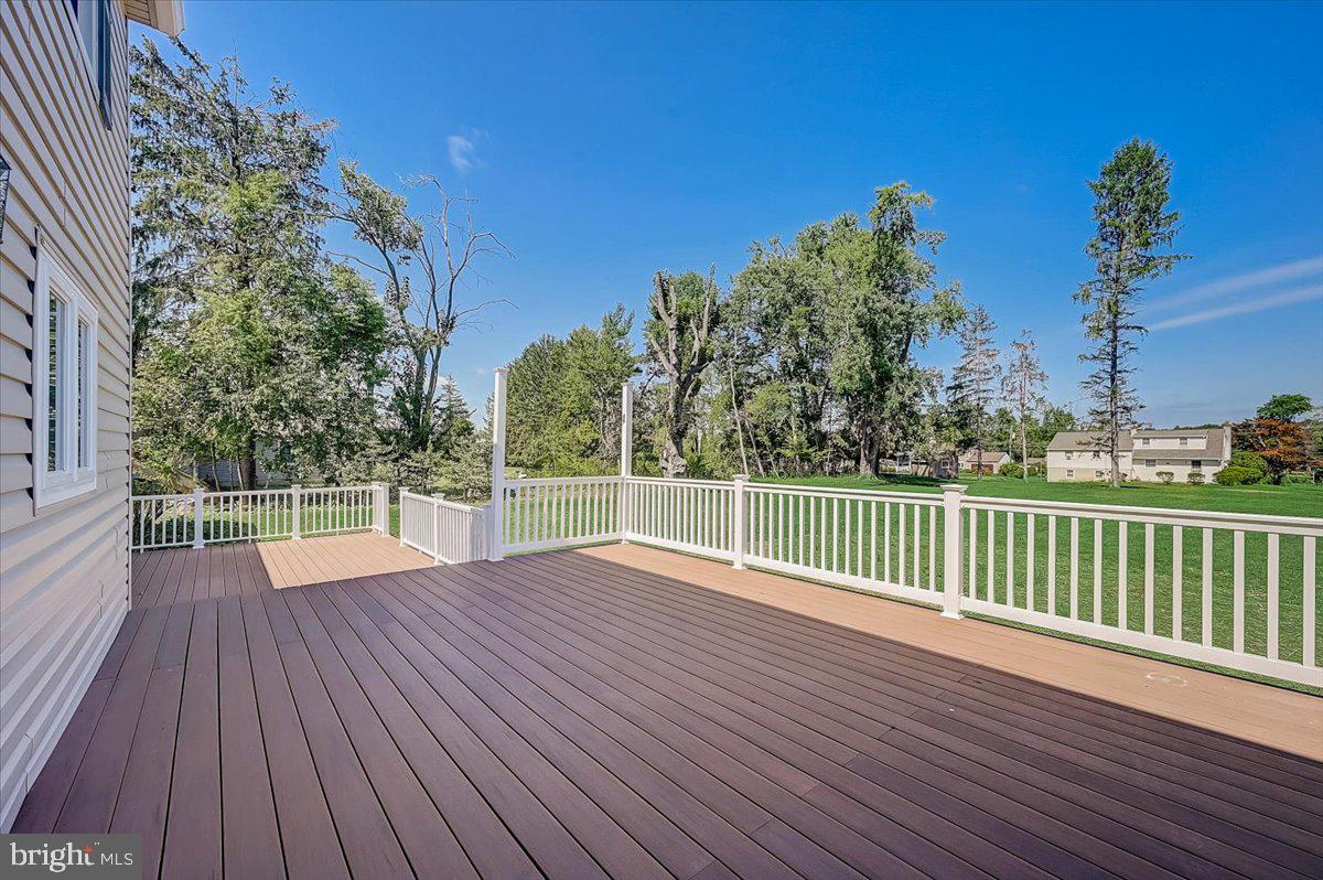 Rear Deck.