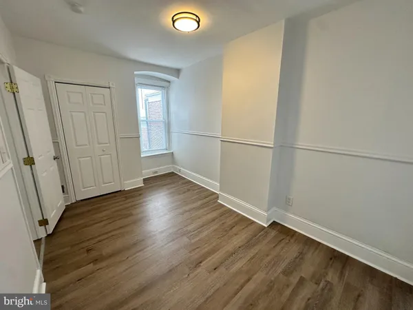 $1,800 | 7 6th Avenue, Wilmington, DE 19805