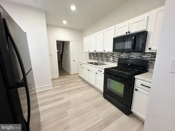 $1,800 | 7 6th Avenue, Wilmington, DE 19805