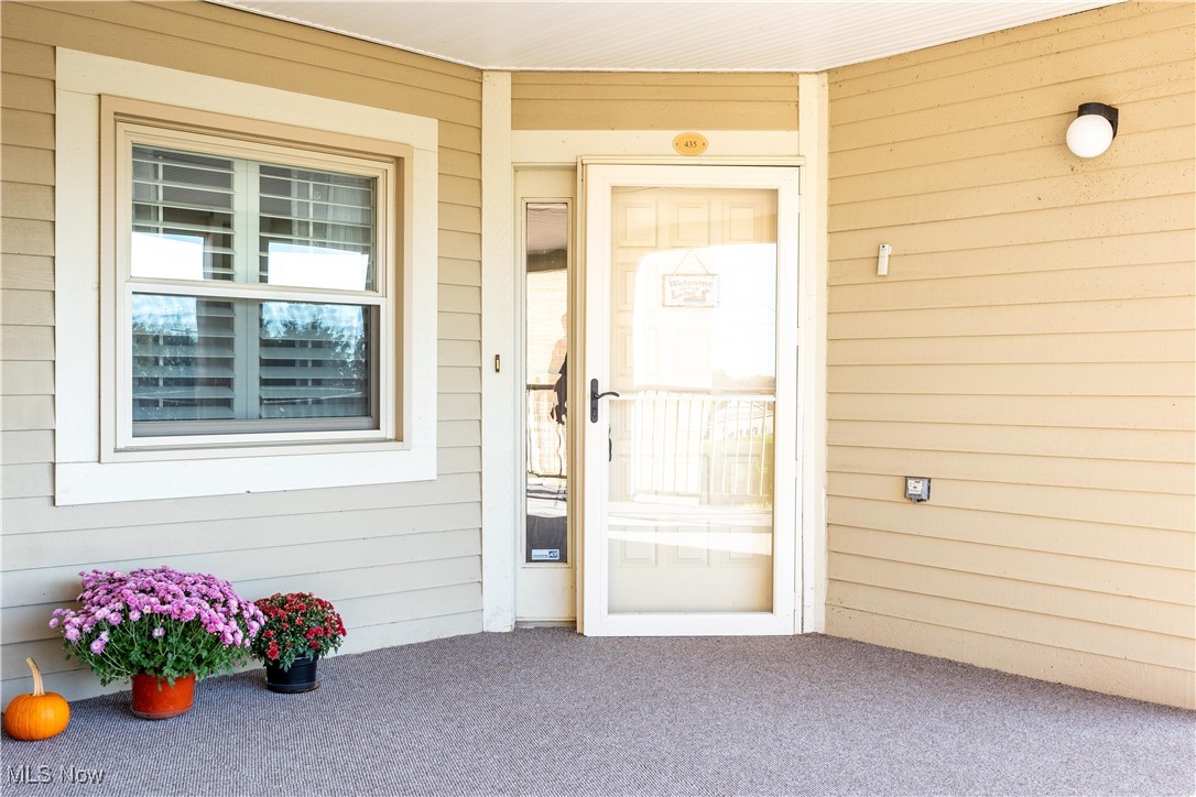 1507 Cleveland Road East, Unit 435 Huron, OH 44839 - Photo 1 of 37 View of property entrance