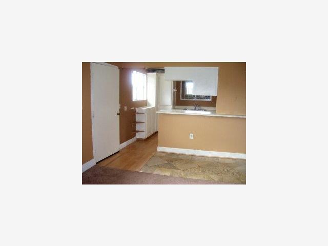 31 Mountain View Road Watsonville, CA 95076 - Photo 6 of 9 Gallery Image 6